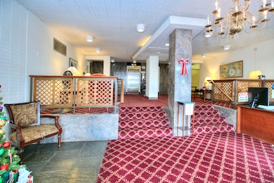 Cartwright Towers I unit 5D, Bridgeport, CT 06604 - photo 4