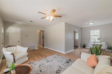 356 Hurst Dr, Bedford, TX 76022 - photo 7