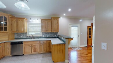 4737-Leeann-Dr-09082020_115120