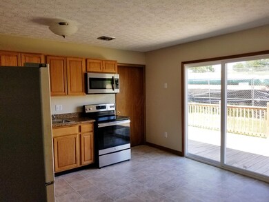 2774 Millrace Dr, Columbus, OH 43207 - photo 3