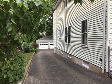 13 Jefferson St, Lynn, MA 01902 - photo 2