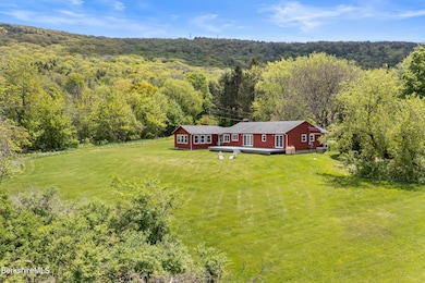 79 View Dr, Pittsfield, MA 01201 - photo 3