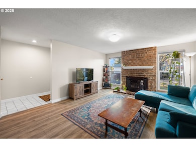 2511 SW 23rd Cir, Troutdale, OR 97060 - photo 2