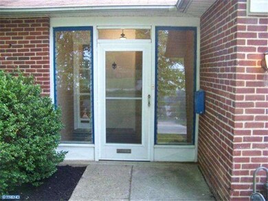 1017 Pheasant Ln, Oreland, PA 19075 - photo 5