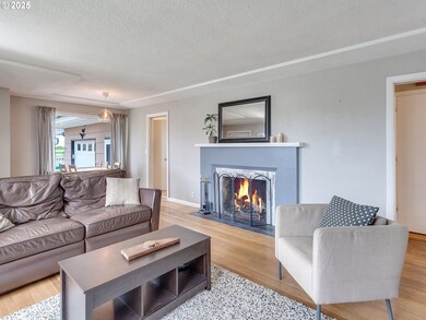 1915 NE 148th Ave, Portland, OR 97230 - photo 3