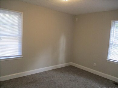 603 Roxie Ave, Fayetteville, NC 28304 - photo 6