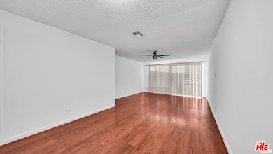 223 S Acacia Ave unit 211, Compton, CA 90220 - photo 6