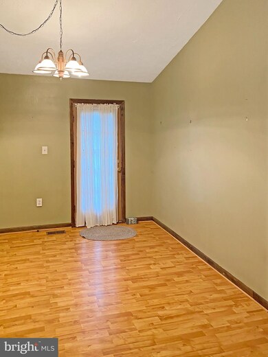 1217 Haymaker Rd, Hedgesville, WV 25427 - photo 5