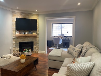 697 Cove Rd unit 1E, Stamford, CT 06902 - photo 5