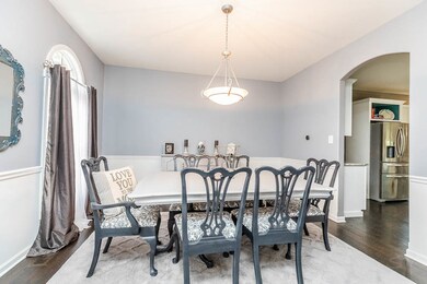 467 Waubonsee Cir, Oswego, IL 60543 - photo 4