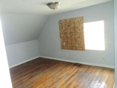 1301 Park Ave, Ford Heights, IL 60411 - photo 2