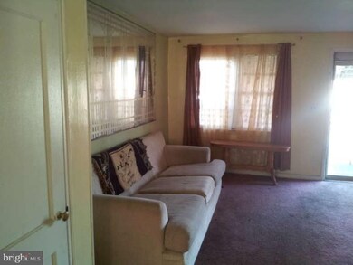 725 Sheridan Ave, Baltimore, MD 21212 - photo 3