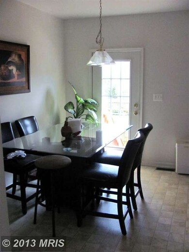 42765 Shaler St, Chantilly, VA 20152 - photo 4