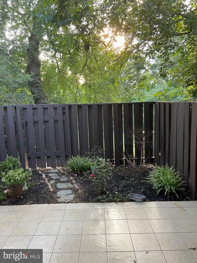 1330 Northgate Square unit 30, Reston, VA 20190 - photo 3