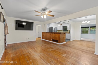 644 Monte Carlo Rd, Jacksonville, FL 32216 - photo 4