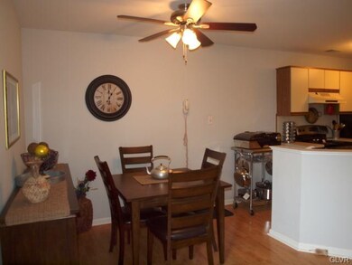 106 Lindfield Cir, Macungie, PA 18062 - photo 6