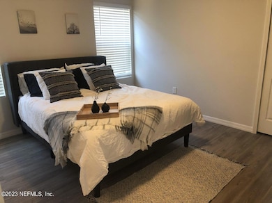 7655 Mailes Ct, Jacksonville, FL 32210 - photo 7