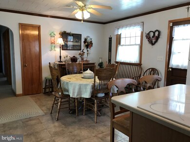 11337 Cross Creek Ln NE, Cumberland, MD 21502 - photo 6