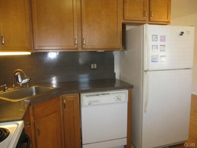 2027 Westfield Terrace, Bethlehem, PA 18017 - photo 5