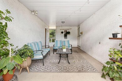 5009 Shadycrest Rd, Columbus, OH 43229 - photo 6