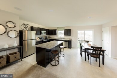 102 Shiningfield Ct, Middle River, MD 21220 - photo 4