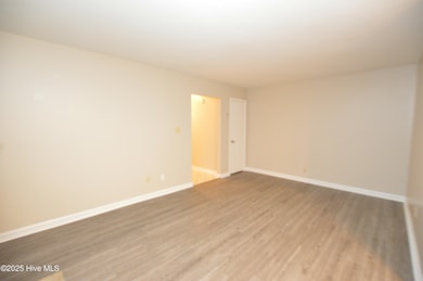 28 S Onsville Place, Jacksonville, NC 28546 - photo 3