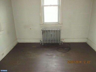 329 Mohican St, Essington, PA 19029 - photo 4