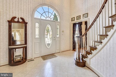 9107 Forest Shadow Way, Fairfax Station, VA 22039 - photo 4