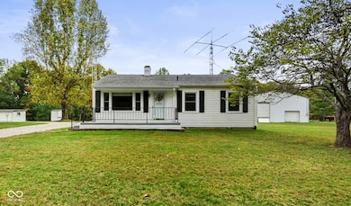 6435 W Lowell Rd, Columbus, IN 47201 - photo 3