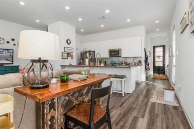 5103 Chapel Heights Dr, Houston, TX 77018 - photo 4