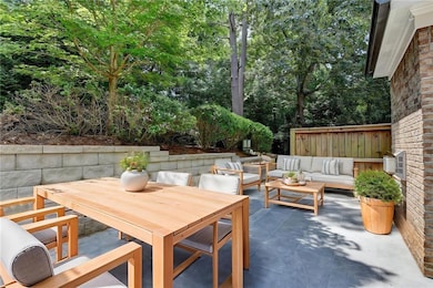 Amazing courtyard virtually staged