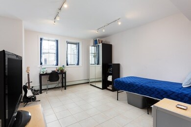 2 Arlington St unit 4, Cambridge, MA 02140 - photo 4