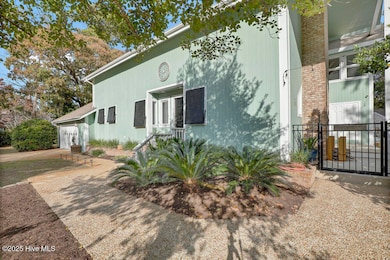 2001 Cordgrass Rd, Hampstead, NC 28443 - photo 3