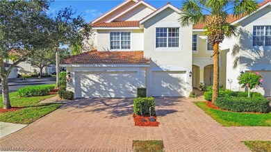 1013 Hampton Cir unit 127, Naples, FL 34105 - photo 2