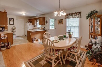 3401 Marathon Dr, Asheboro, NC 27205 - photo 7