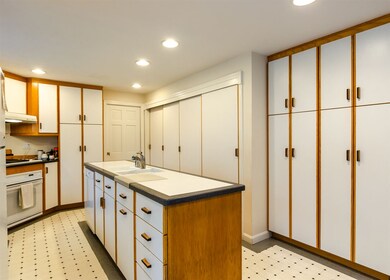 12 Chagnon Ln, Hudson, NH 03051 - photo 6