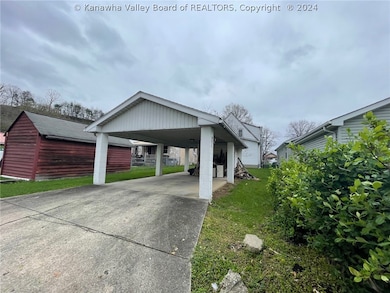 553 19th St, Dunbar, WV 25064 - photo 4