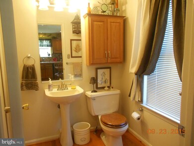 9442 Loch Leven Ct, Laurel, MD 20723 - photo 4