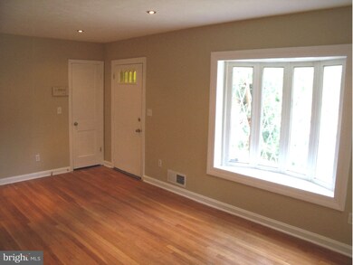 6515 Hawthorne St, Hyattsville, MD 20785 - photo 5