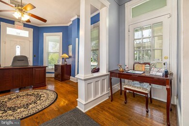 312 E Main St, Luray, VA 22835 - photo 3