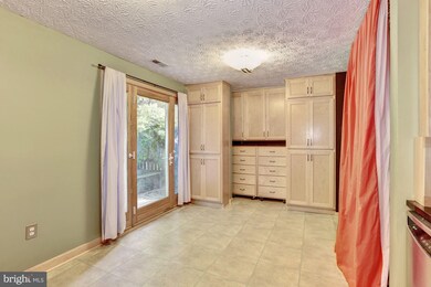 1193 White Coral Ct, Arnold, MD 21012 - photo 7