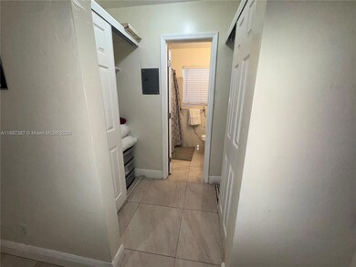 2305 Monroe St unit 4, Hollywood, FL 33020 - photo 7