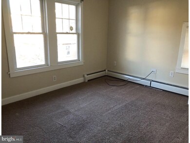 309 N Waverly St, Reading, PA 19607 - photo 6