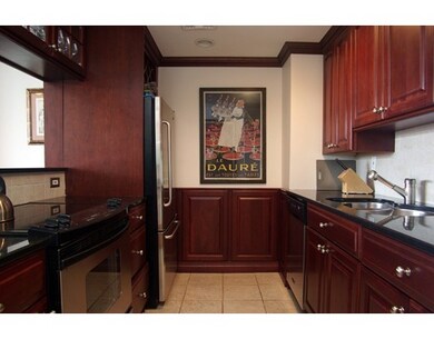 The Mariner Condominiums unit 606, Boston, MA 02109 - photo 5