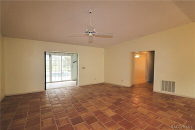 9800 E Baymeadows Dr unit 63, Inverness, FL 34450 - photo 5