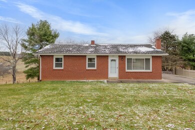 163 Meadowview Rd, Bland, VA 24315 - photo 3