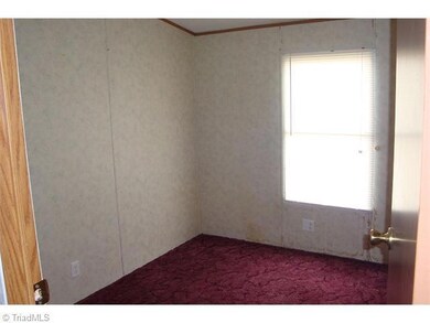 2759 Bethel Lucas Rd, Asheboro, NC 27205 - photo 5