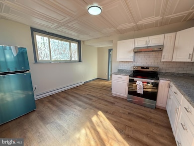 5036 3 Leesport Ave, Temple, PA 19560 - photo 2