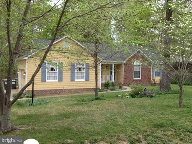 10707 Eden Brook Dr, Spotsylvania, VA 22553 - photo 2