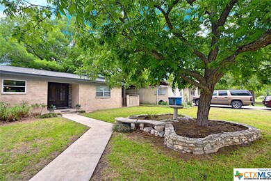 1322 Fieldcrest, New Braunfels, TX 78130 - photo 3